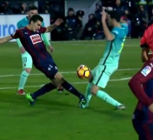  Lëndohet Busquets