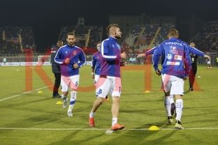 Serbia paralajmëron vazhdimin e luftës kundër futbollit të Kosovës