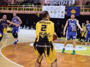 Peja zgjedh rrugën e vështirë drejt titullit në BIBL
