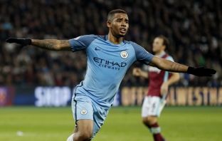 Gabriel Jesus vendos rekord te City [video]