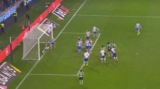 Pritja spektakolare nga Casillas shpëtoi Porton [video]