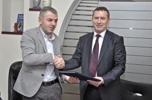 Në Rahovec investohen rreth 1.3 milion euro në projekte infrastrukturore sportive