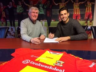 Lum Rexhepi zyrtarizohet te Go Ahead Eagles [video]