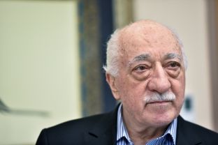 2000 vjet burg për Fetullah Gulen