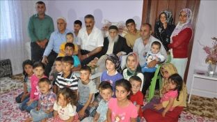 111-vjeçi Bakir bën Bajram me 110 pasardhësit e tij
