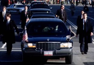  Rezerva oksigjeni, gjak, armë e çka jo tjetër në veturën e presidentit amerikan