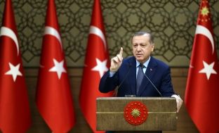 Tha se nuk do t’i shërbente kurrë çaj Erdoganit, arrestohet
