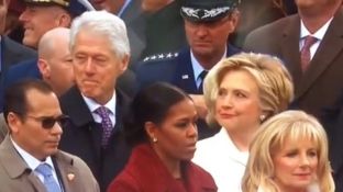 Hillary zë në flagrancë Billin duke shikuar Ivanka Trumpin [video]