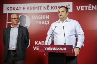 Ahmeti thotë se kapje të institucioneve ka vërejtur edhe në Prishtinë