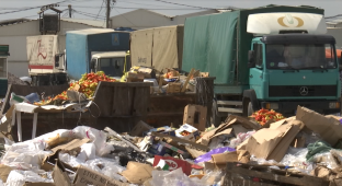  Tregu me shumicë në Prishtinë kthehet në deponi bërlloku [video]