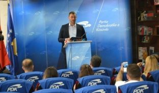 PDK e Prishtinës: Komuna shkeli ligjin me tenderin e autobusëve