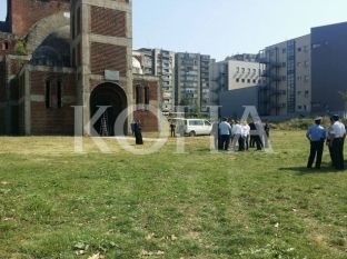 Ahmeti tregon se sa hektarë i figurojnë kishës ortodokse brenda kampusit të UP-së