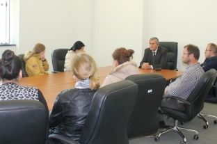 Banorët kërkojnë afat për largim nga banesat e uzurpuara, gjykata thotë s’ka kësi mandati