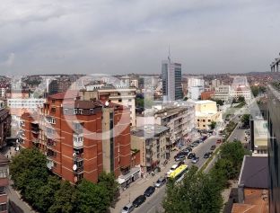 Mijëra parcela komunale në kryeqytet shfrytëzohen paligjshëm nga persona privatë