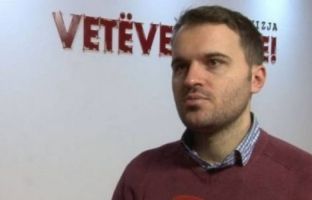 Krasniqi, LDK-së: Nuk jemi si ju me i dhënë banesë Beqirit e Hamitit