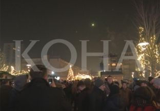  Aktiviteti i vetëm i kryeqytetit për Vitin e Ri një koncert, mungoi Ahmeti [video]