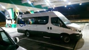  Iveco jep donacion Prishtinës një kombi-bus për personat me karroca