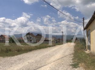 Mospajtime në Ferizaj rreth asfaltimit të një rruge [video]