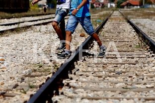 Treni që vazhdimisht rrezikon ferizajasit [video]