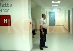 Sigurimi i spitalit të Vushtrrisë tash e 6 muaj pa paga [video]