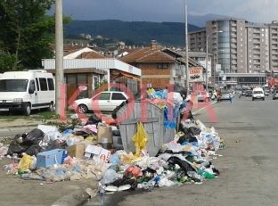 Vetëm tre deçanas aplikuan për falje të borxhit për mbeturina