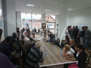 Pacolli mbështet ristrukturimin e Degës së partisë në Ferizaj