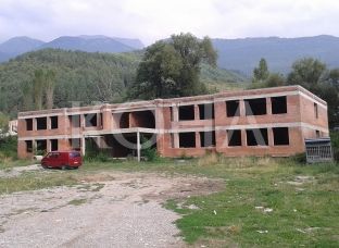 Punët përfundimtare në Shkollën e Mjekësisë në Pejë nisin me 4 muaj vonesë