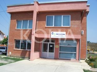 Lipjananasit prej 10 ditësh me ndërprerje të shpeshta të ujit të pijshëm
