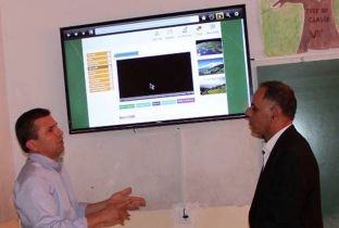 Shkolla “Ilaz Thaçi” në Han të Elezit me program online mësimdhënieje
