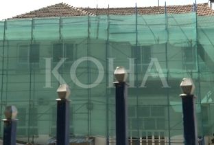  Shkolla “Jeronim de Rada” s’u rinovua gjatë pushimeve, por tash kur po nisë mësimi [video]