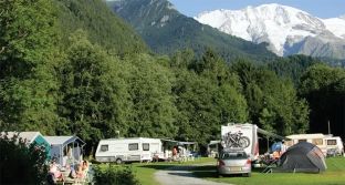 Ofertës turistike të Pejës i mungon kampingu