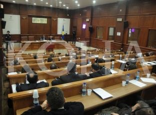 Buxheti i Prizrenit 2017 miratohet me vërejtje të këshilltarëve të opozitës