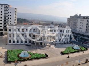 KFOR-i financon rinovimin e shkollës “Nënë Tereza” në Klinë