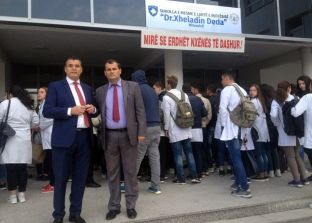 Nxënësit e shkollës së mjekësisë filluan mësimin në objektin e ri në Bair të Mitrovicës