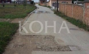 Banorët e Gadimes së Poshtme kërkojnë riparimin e rrugëve të dëmtuara nga Ujësjellësi