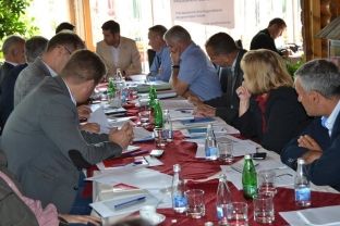 Gjashtë fshatra të Shtimes anashkalohen për investime në vitin 2017