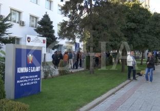  Punëtorët e “Ecohigjiena” në Gjilan sërish në Prizren [video]