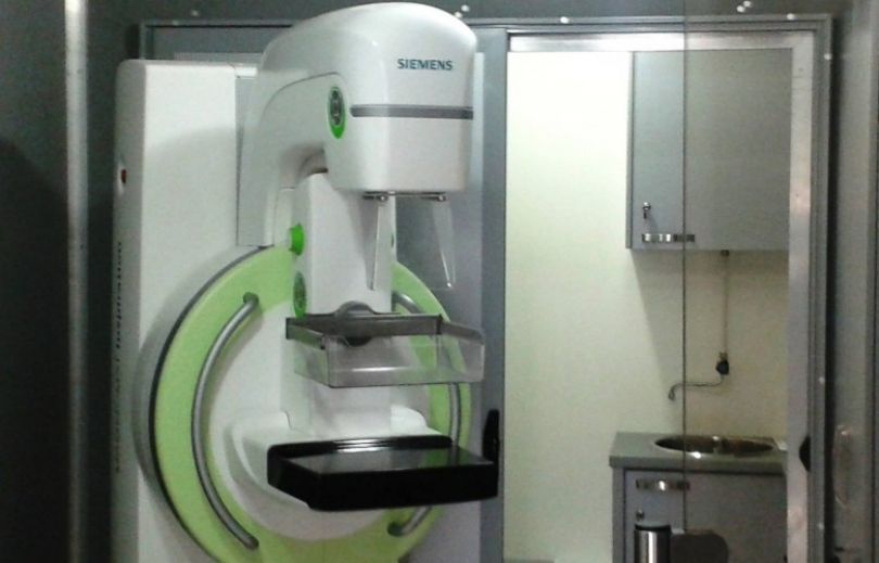 Mamografi lëvizës po qëndron në Ferizaj