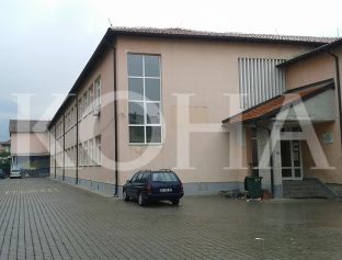 Nxënësi zhurmaxhi transferohet në klasën tjetër pa pëlqimin e prindit