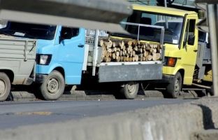 Bie interesimi për blerje të drurëve dhe qymyrit për ngrohje