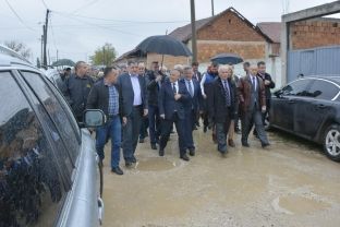 Inaugurohet fillimi i punimeve në asfaltimin e rrugës Prelez i Jerlive - Muhoc – Lloshkobare