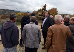 Nisin punimet në asfaltimin e rrugës në Kërrnicë të Klinës