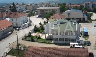 Kryetari i Dragashit shkarkon nga detyra drejtorin e dënuar të Arsimit