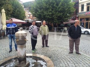 Goditja e tupanxhinjve në Shadërvan