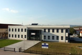 Në Drenas vendosen kontejnerët dhe shporta rrugore