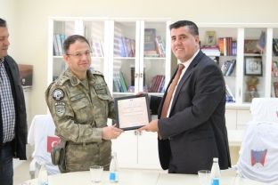Haziri: Përkushtimi i KFOR-it turk ndaj nesh, si ndaj familjeve të veta