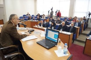 INPO: Kuvendi i Ferizajt me debat destruktiv