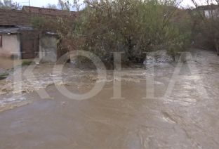 Shumë dëme nga vërshimet në Gjakovë [video]