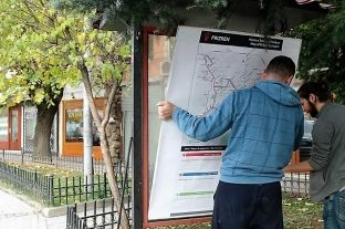 Publikohen materiale informuese për  transportin urban në Prizren
