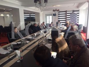 Banorët e rajonit të Prizrenit ankohen për zvarritjen e procedurave gjyqësore